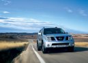 :  > Nissan Pathfinder LE 4x4 (Car: Nissan Pathfinder LE 4x4)