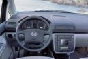 :  > Volkswagen Sharan 1.8 T (Car: Volkswagen Sharan 1.8 T)