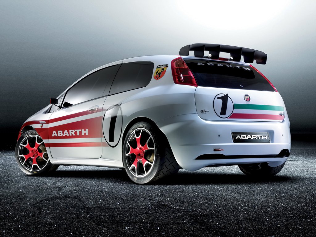 Foto: Abarth Grande Punto S 2000 Rear Angle Studio (2007)