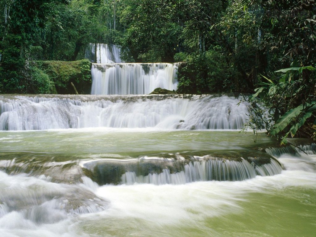 Foto: Four Cascades, Ys Falls, Jamaica