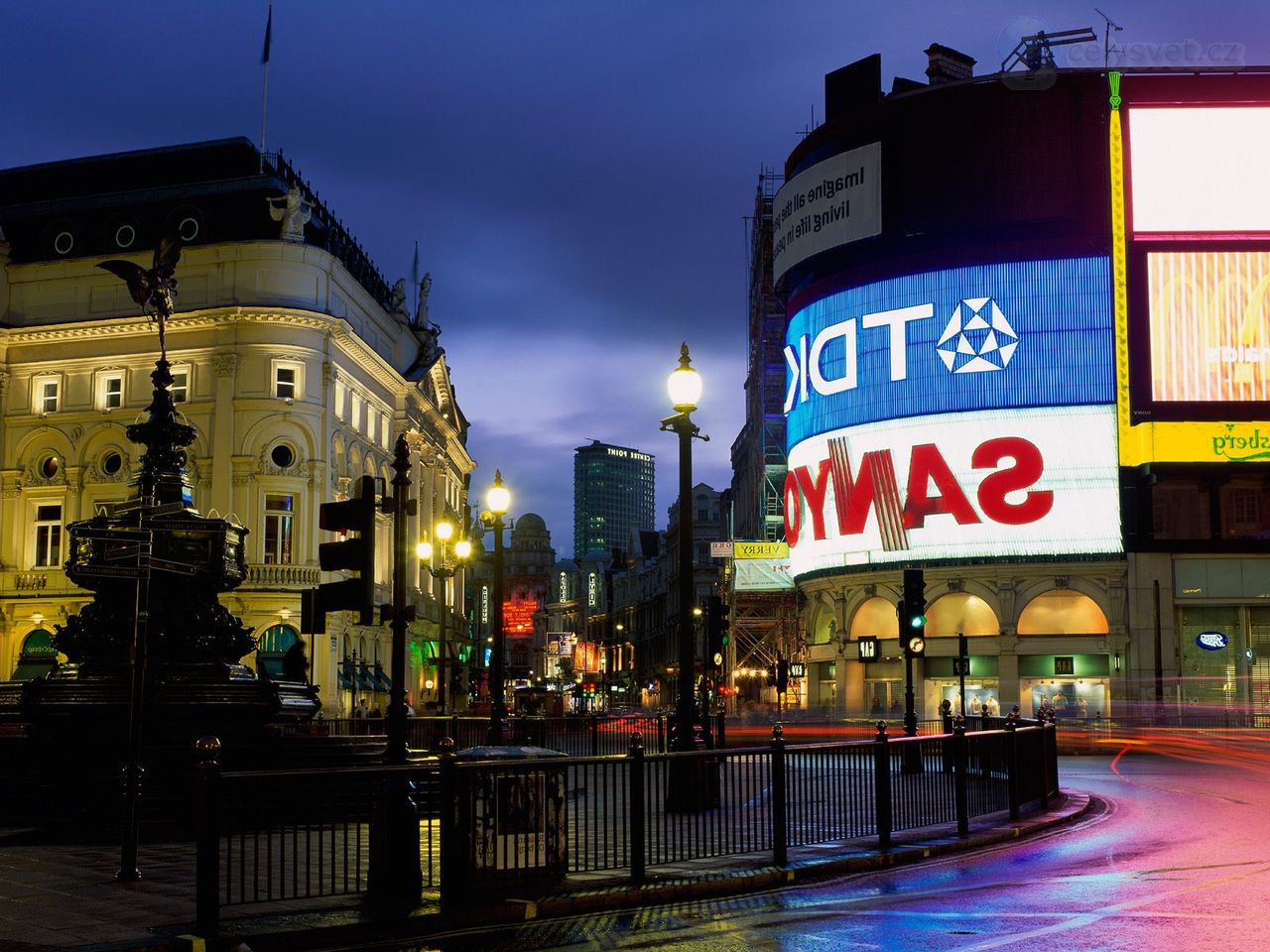 Foto: Piccadilly Circus, London, England